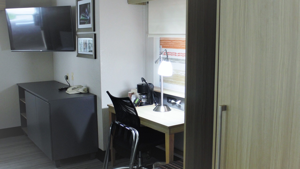 Photo of Bedroom in Marina