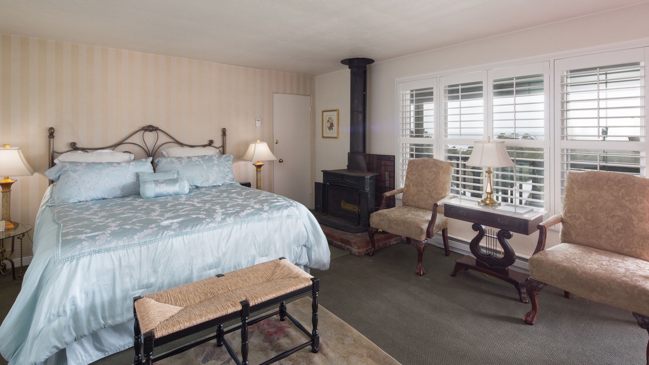 Photo of Livingroom in Northwest Carmel