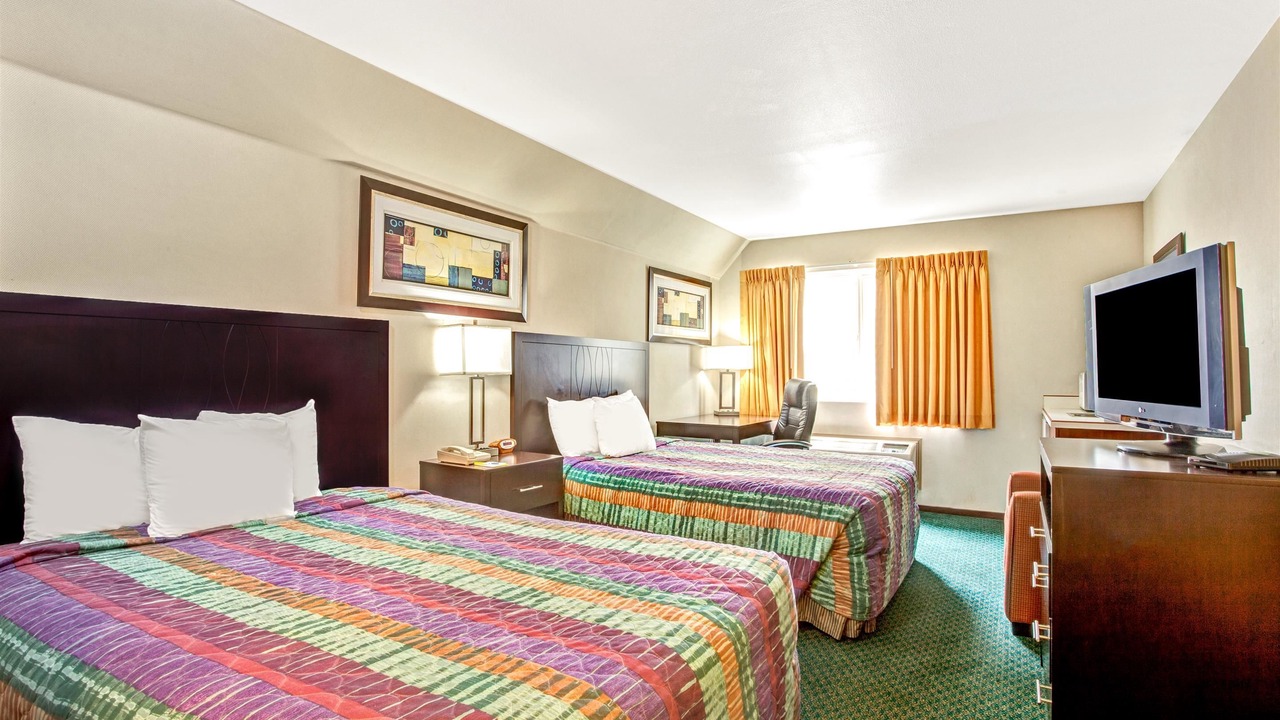 Photo of Bedroom in Shoreline