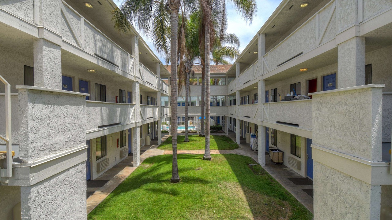 Photo of Outdoor in Lincoln Acres