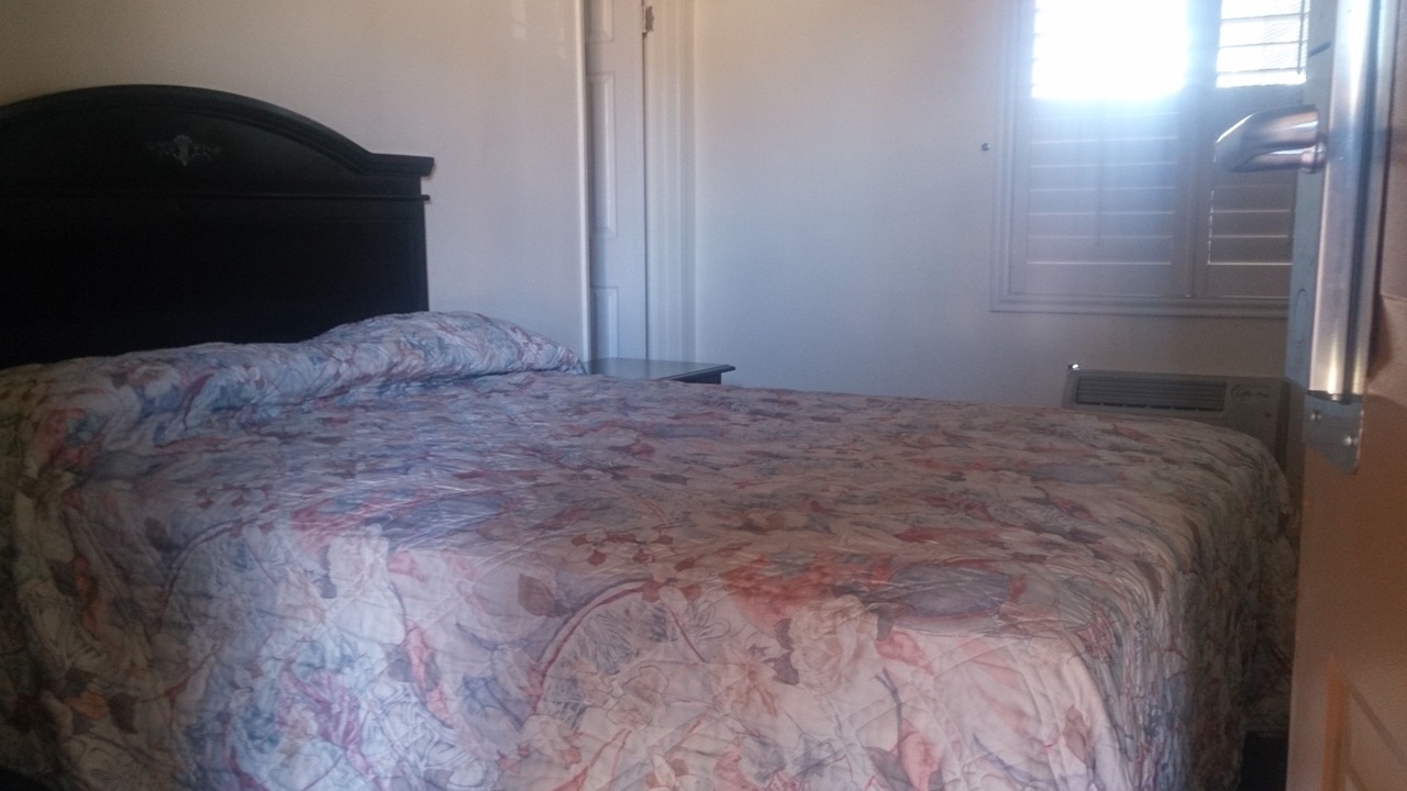 Photo of Bedroom in South Gate