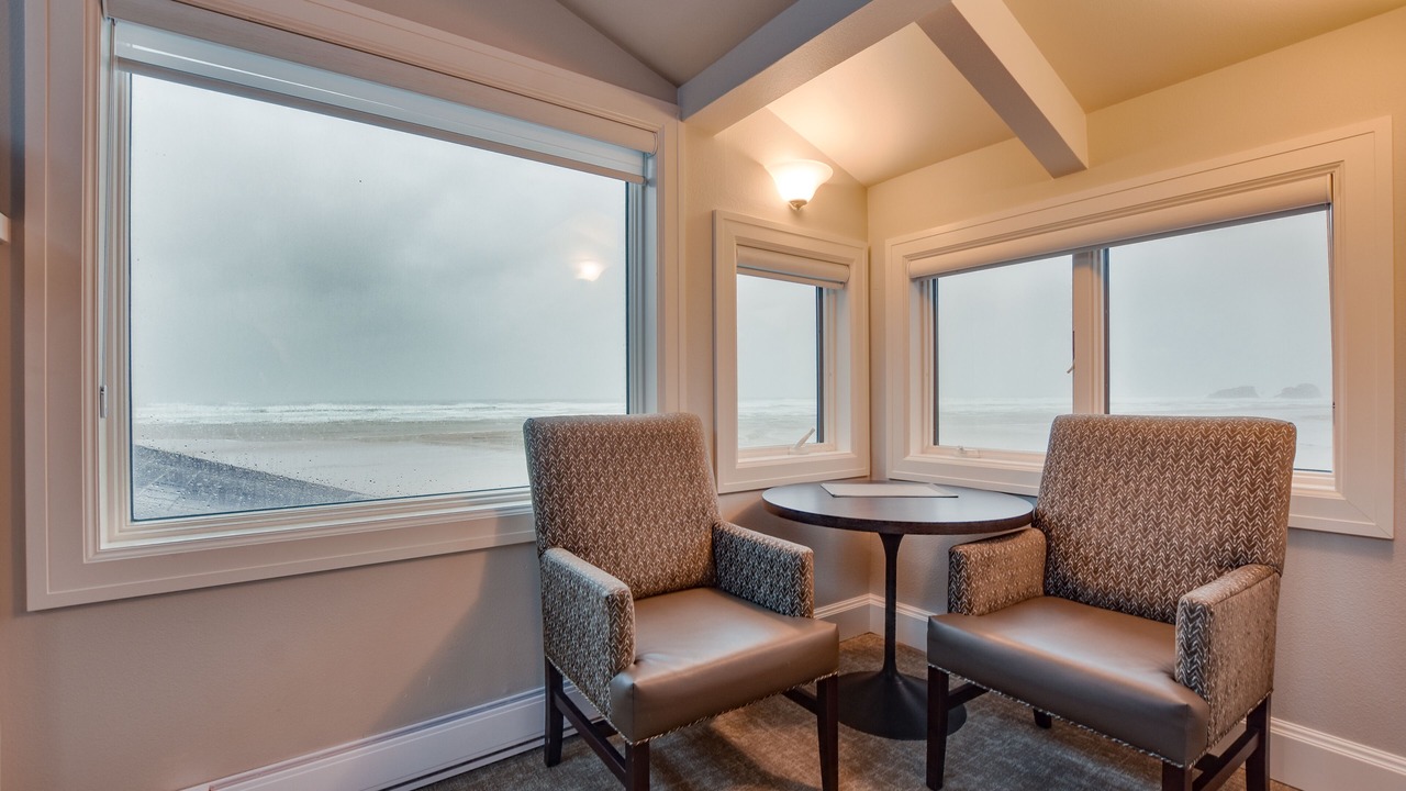 Photo of Livingroom in Downtown Cannon Beach