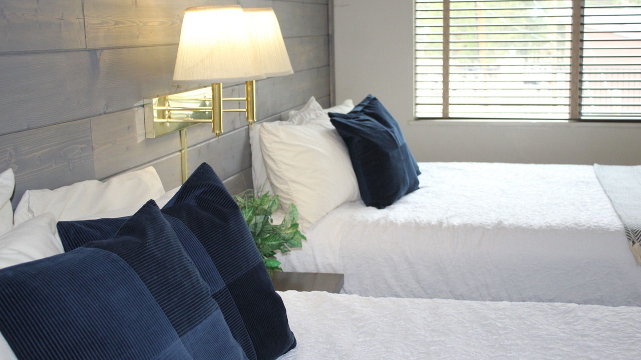 Photo of Bedroom in June Lake