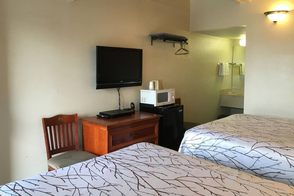 Photo of Bedroom in Marina District