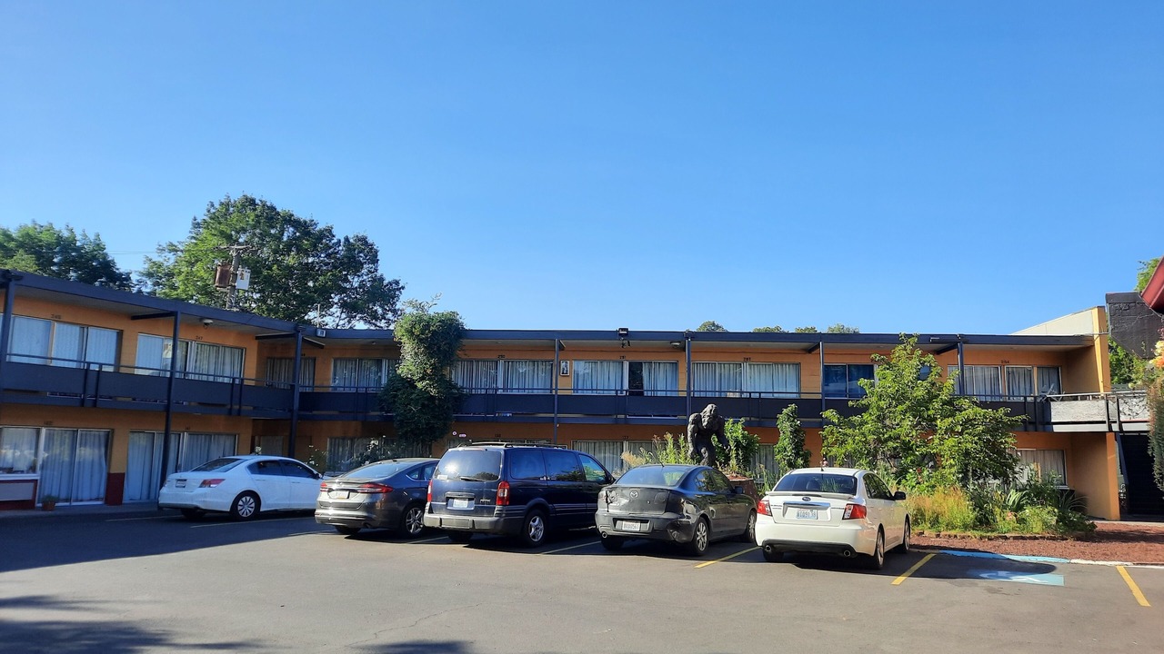 Photo of Outdoor in Old West Side