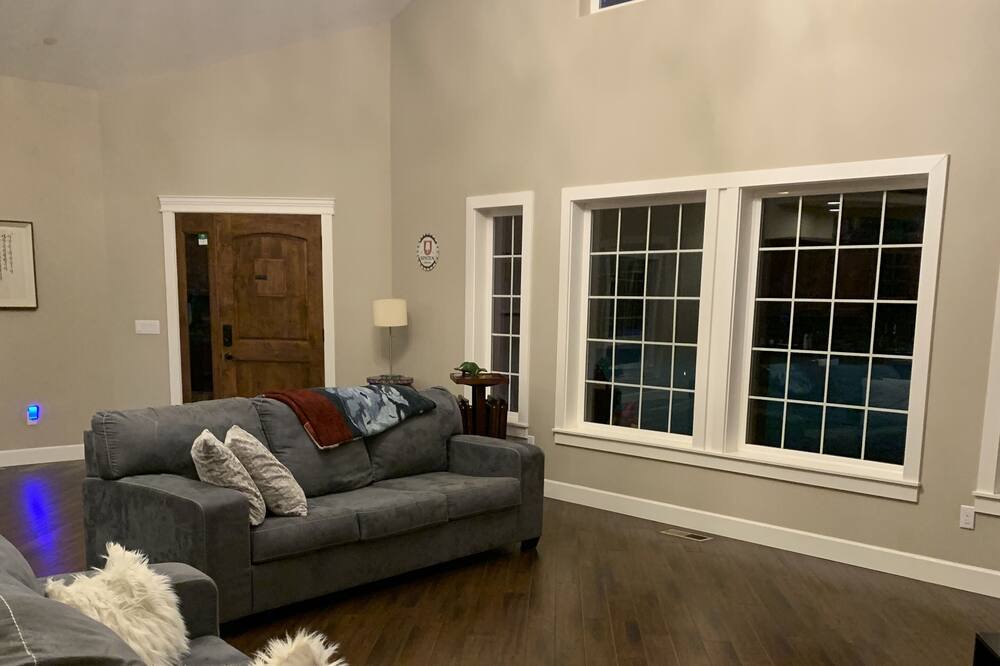Photo of Livingroom in Woodland