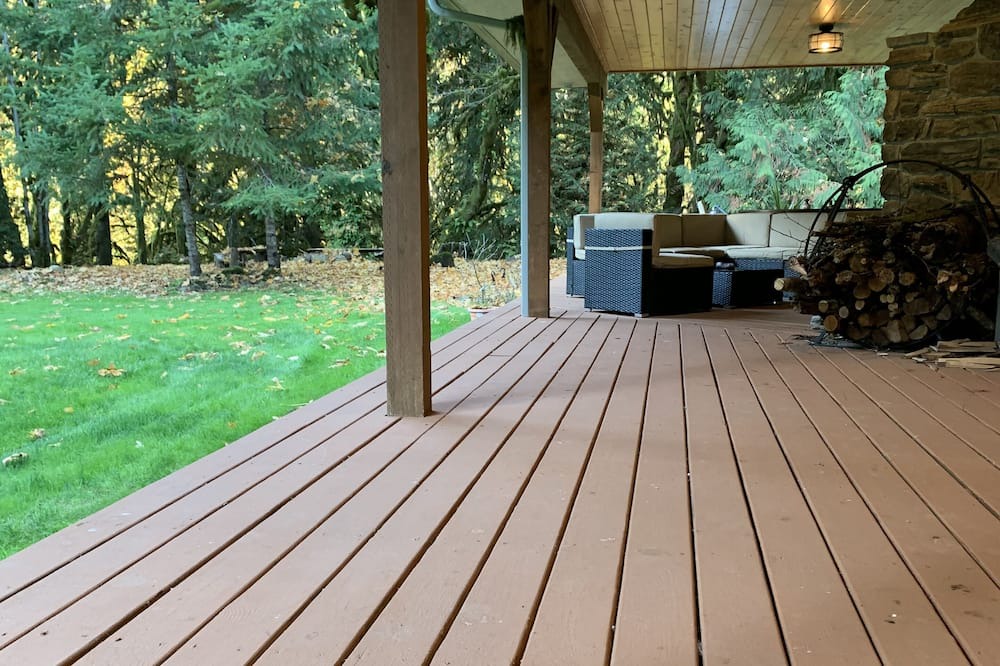 Photo of Patio Balcony in Woodland