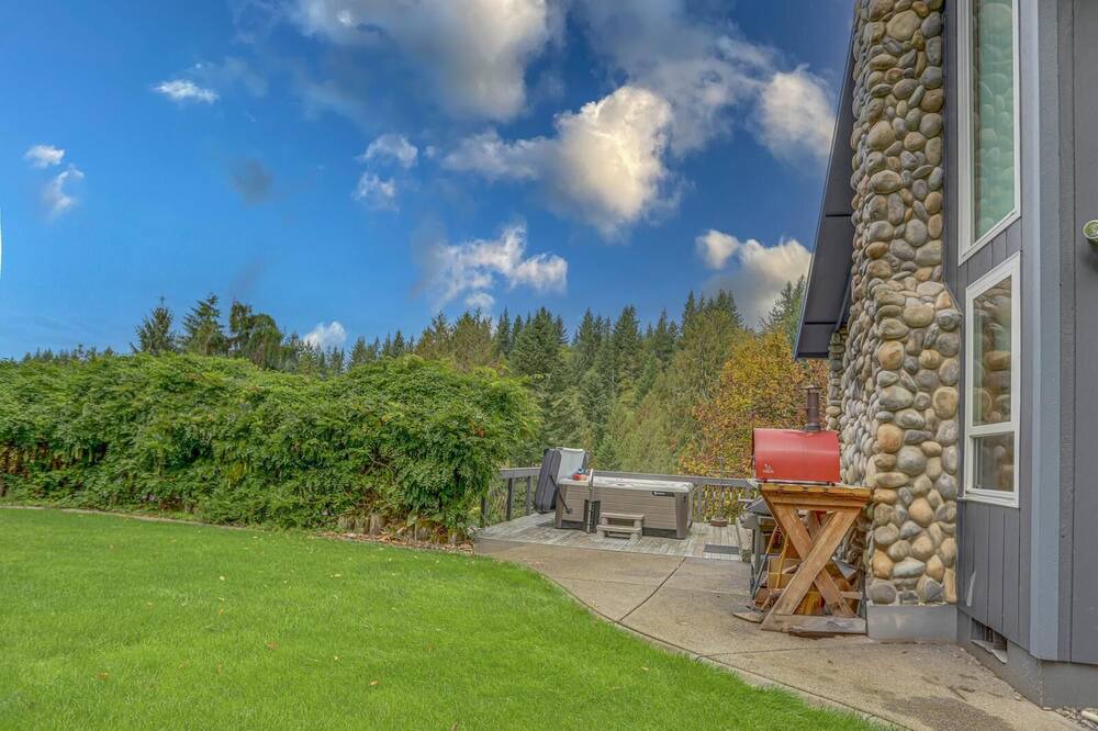 Photo of Outdoor in Sandy