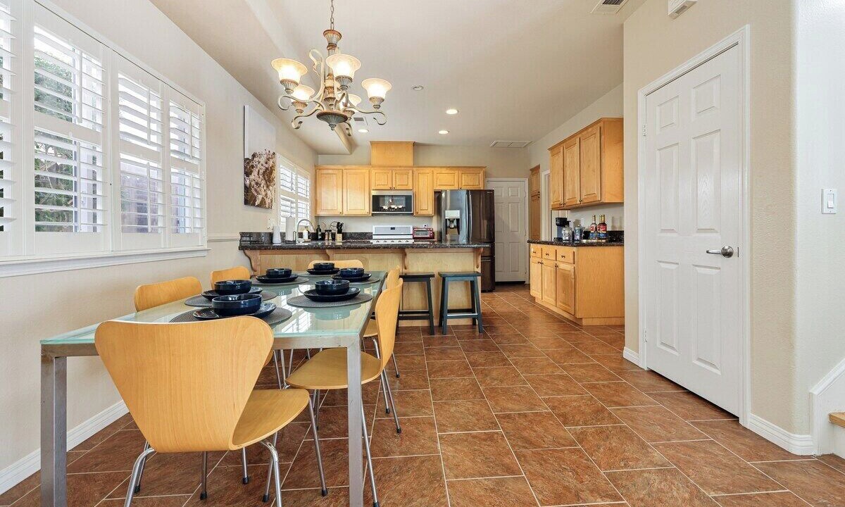 Photo of Kitchen in Central Escondido