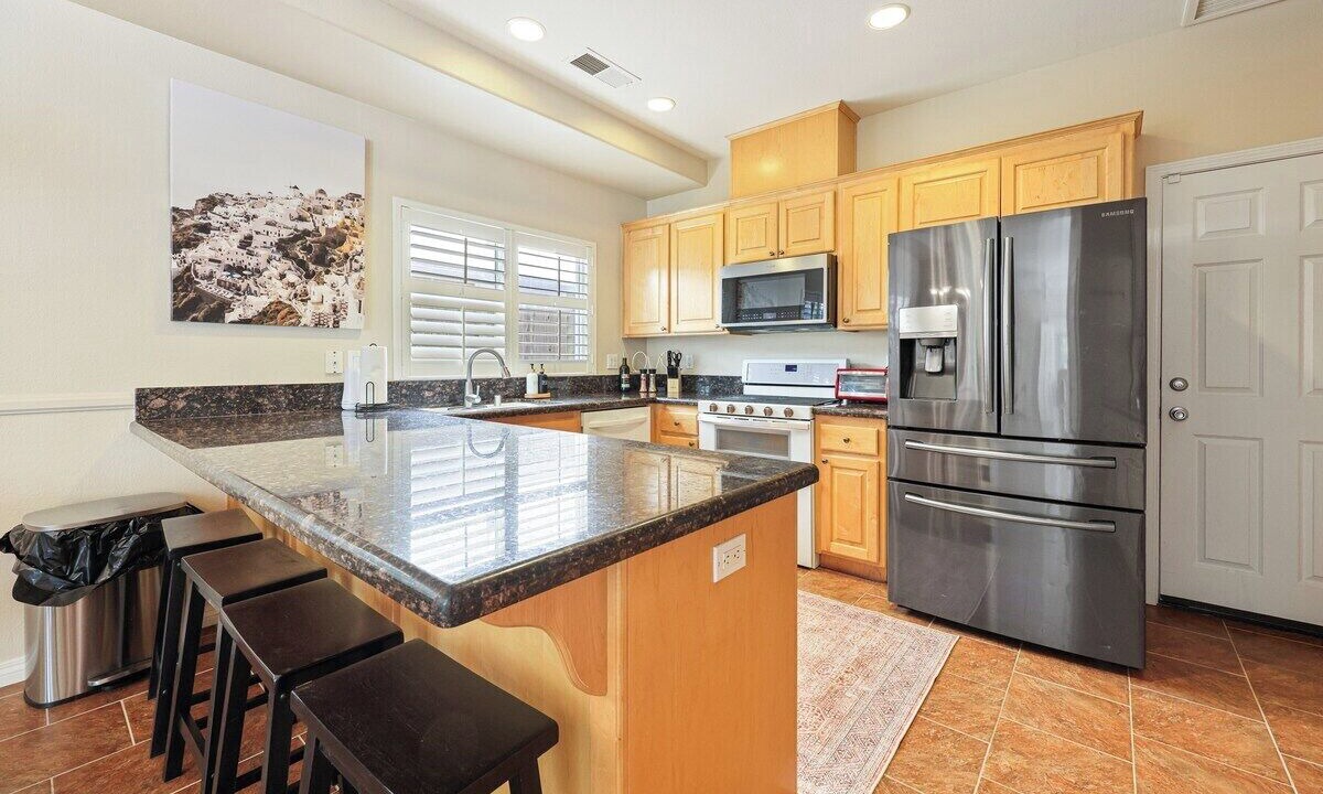 Photo of Kitchen in Central Escondido