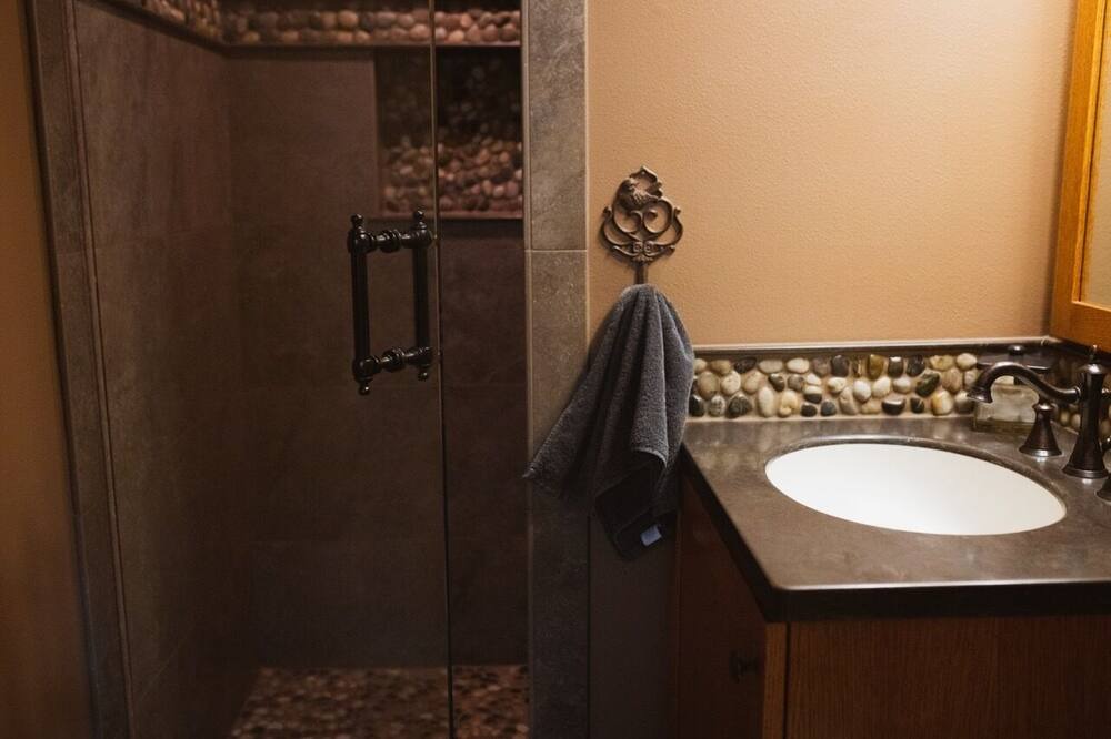 Photo of Bathroom in Ferndale