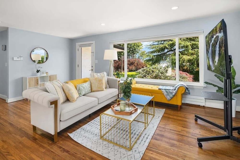 Photo of Livingroom in Mount Baker
