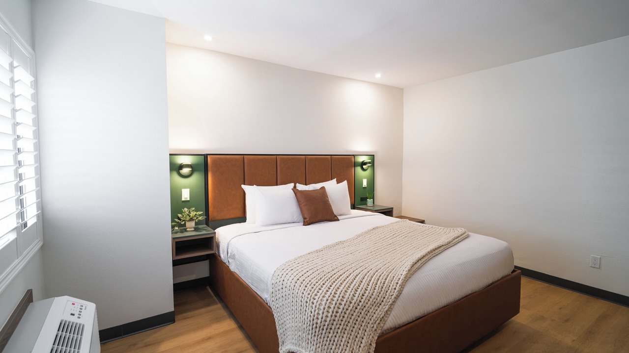 Photo of Bedroom in Studio City