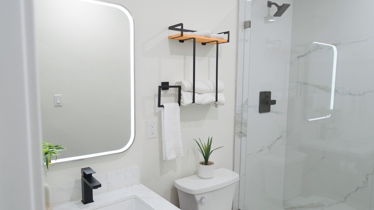 Photo of Bathroom in Studio City