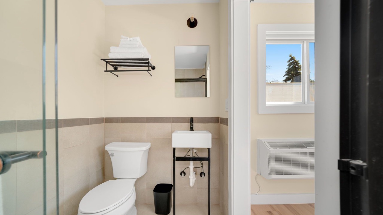 Photo of Bathroom in Orchard District