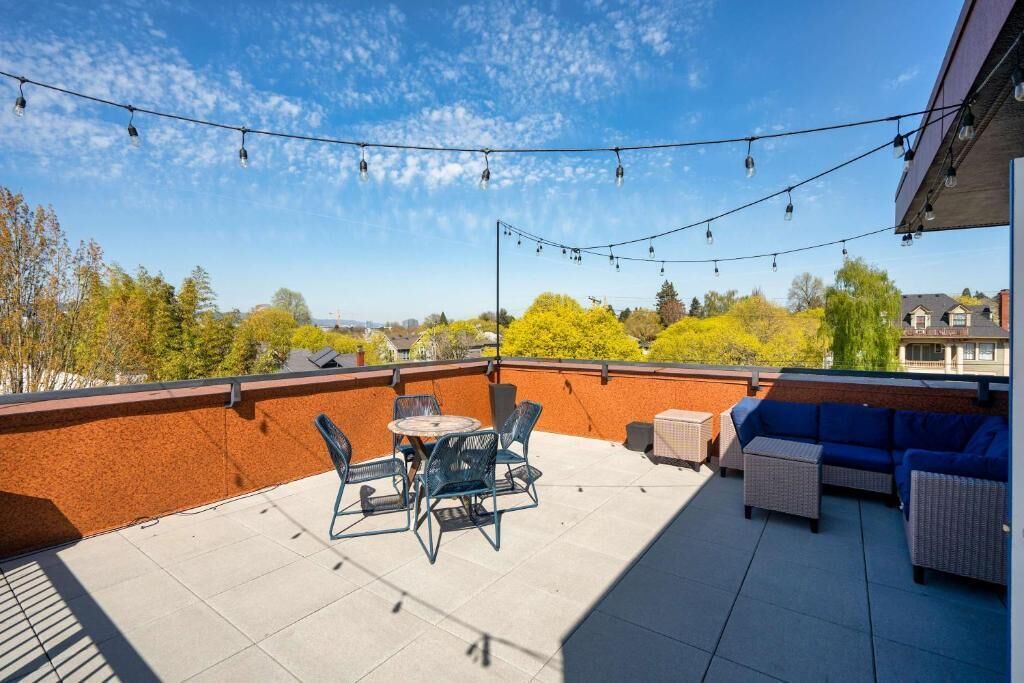 Photo of Outdoor in Belmont