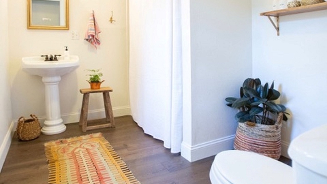 Photo of Bathroom in White Salmon
