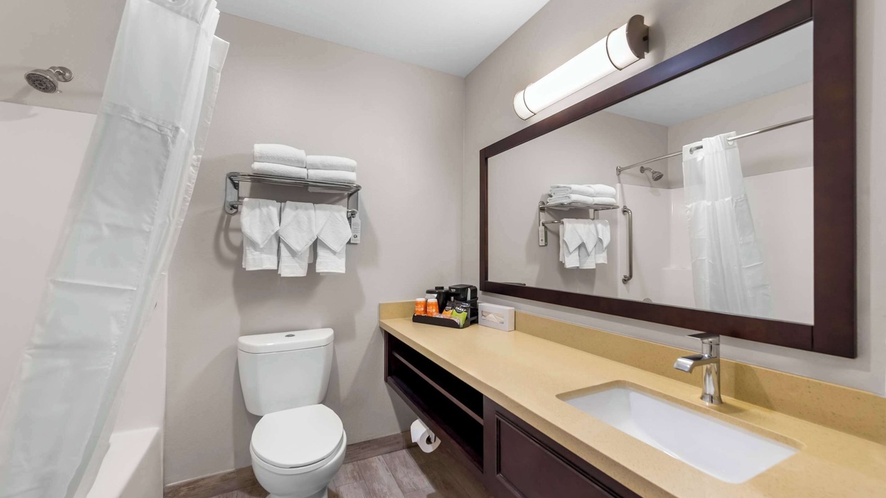Photo of Bedroom in Lincoln Acres