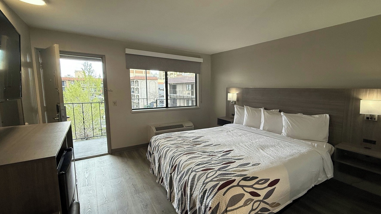 Photo of Bedroom in Downtown Reno