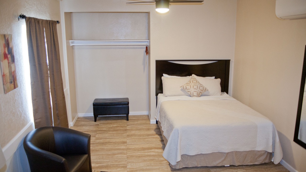 Photo of Bedroom in Myrtle Creek