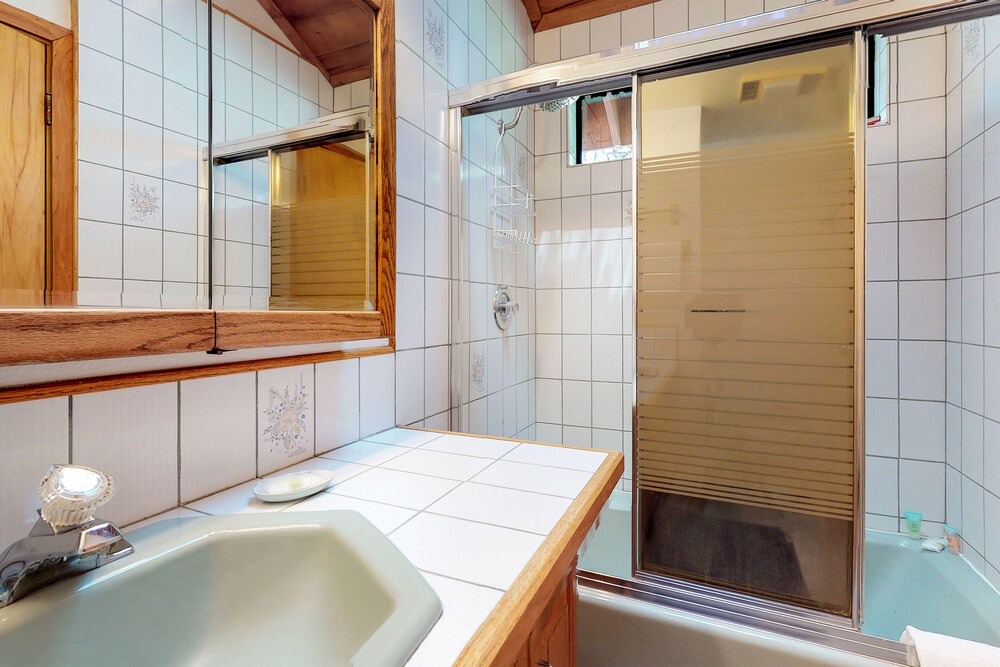 Photo of Bathroom in Idyllwild