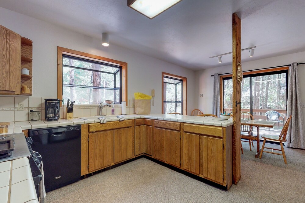Photo of Kitchen in Idyllwild