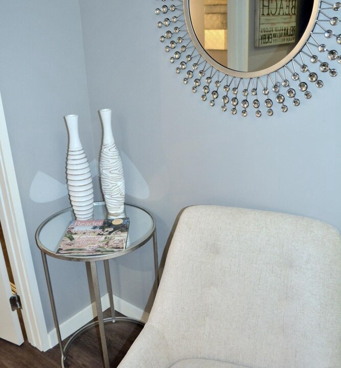 Photo of Livingroom in Cortez Hill