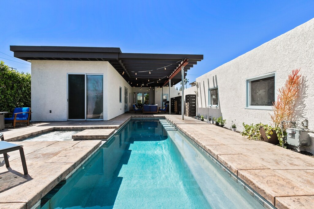 Photo of Outdoor in Kensington