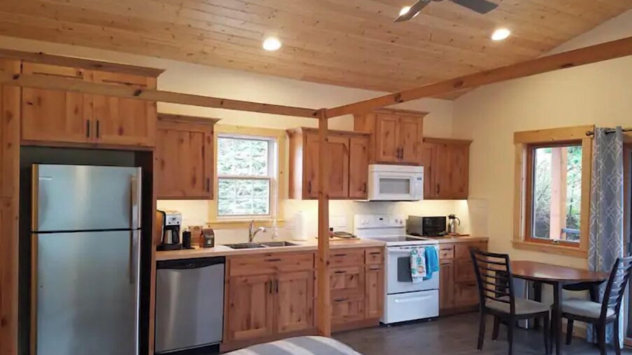Photo of Kitchen in Manson