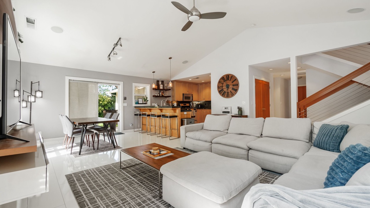 Photo of Livingroom in Chico