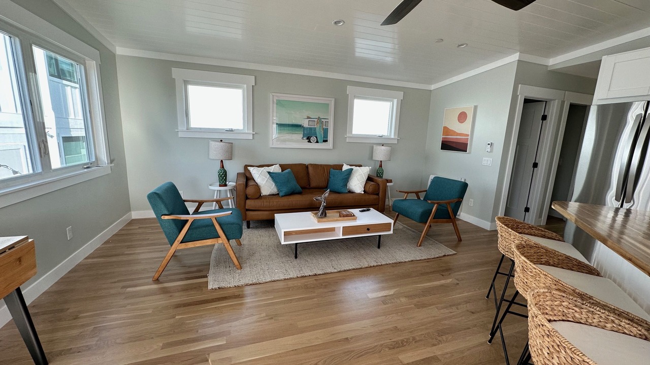 Photo of Livingroom in Cardiff-by-the-Sea