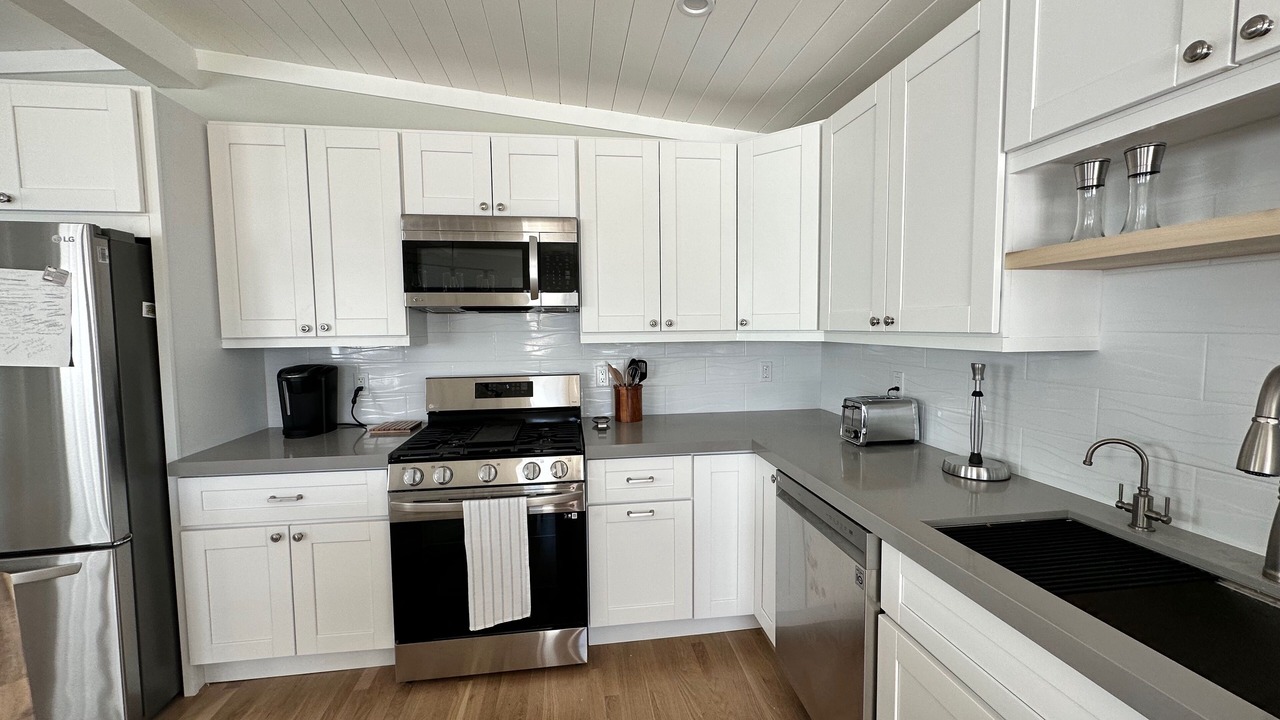 Photo of Kitchen in Cardiff-by-the-Sea