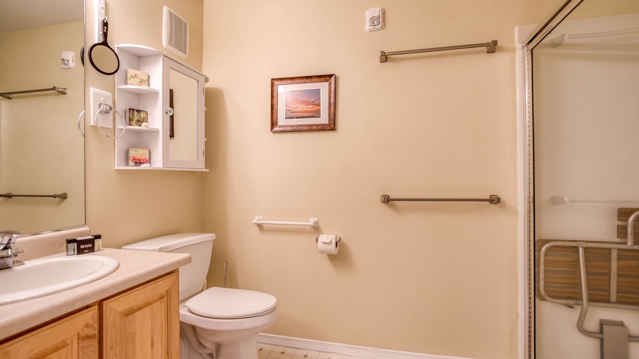 Photo of Bathroom in Lincoln City
