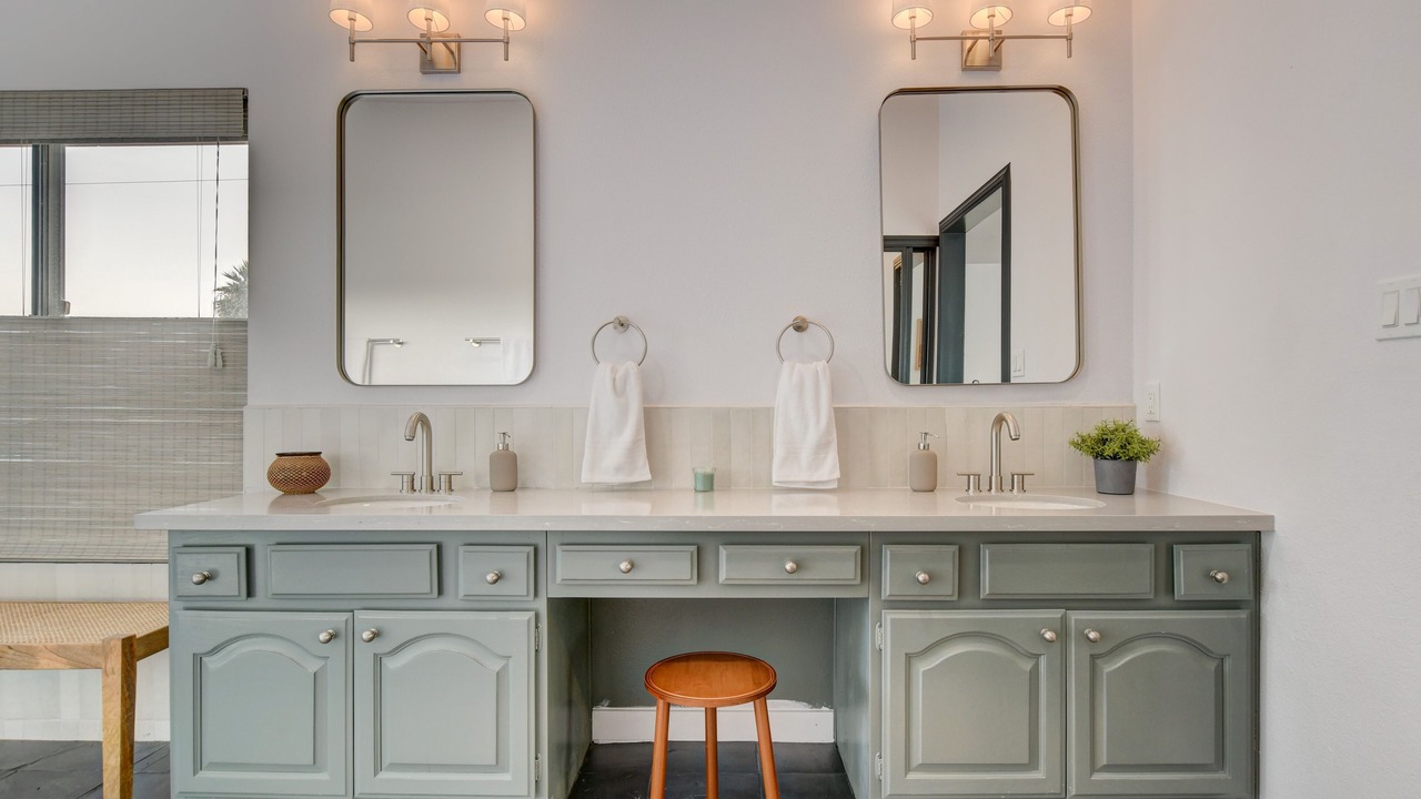 Photo of Bathroom in Paradise