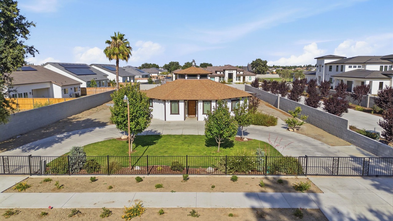 Photo of Outdoor in Visalia