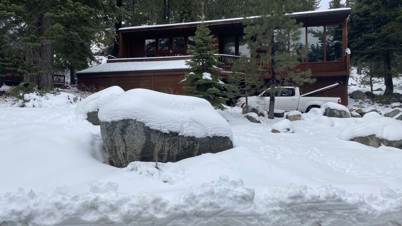 Photo of Outdoor in Alpine Meadows