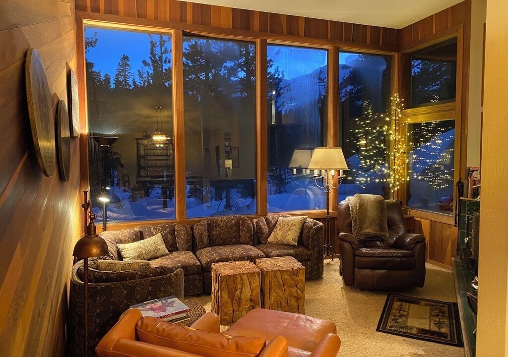 Photo of Livingroom in Alpine Meadows