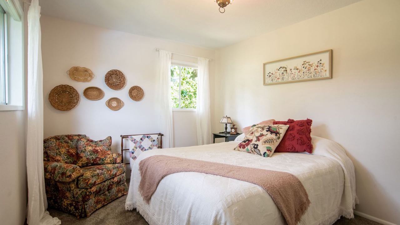 Photo of Bedroom in Scholls