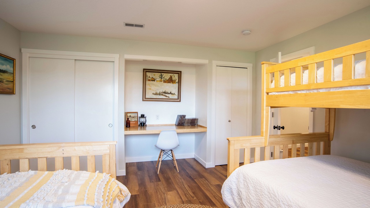 Photo of Bedroom in Scholls