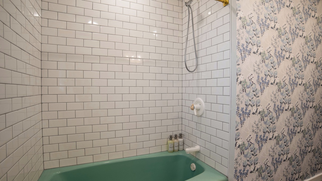 Photo of Bathroom in Scholls