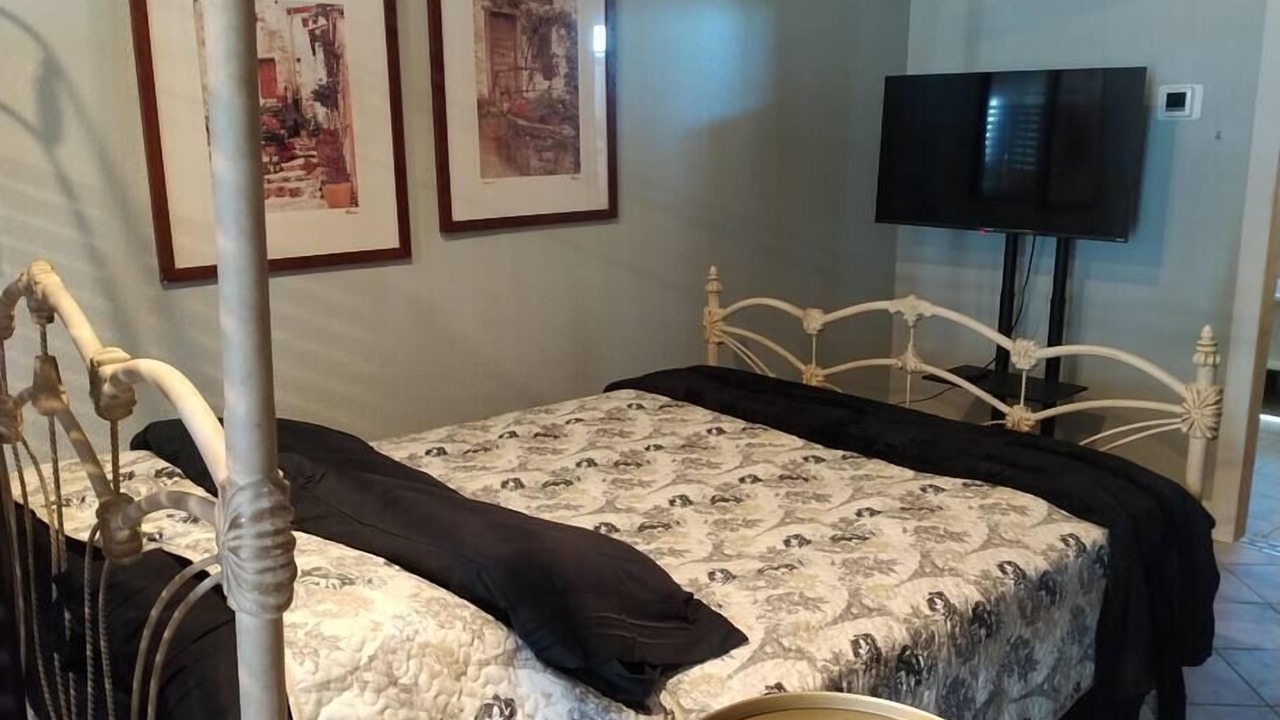 Photo of Bedroom in Pahrump