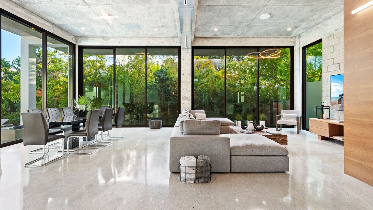 Photo of Livingroom in Centennial Hills