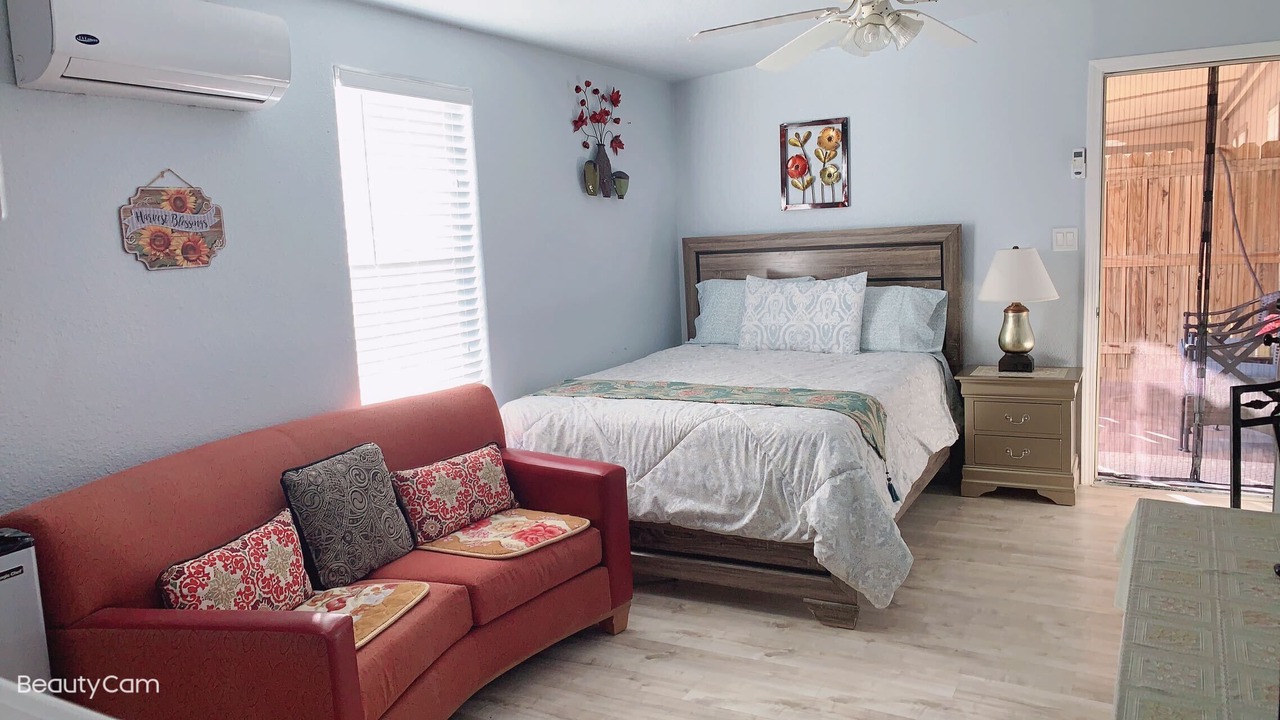 Photo of Bedroom in Crystal