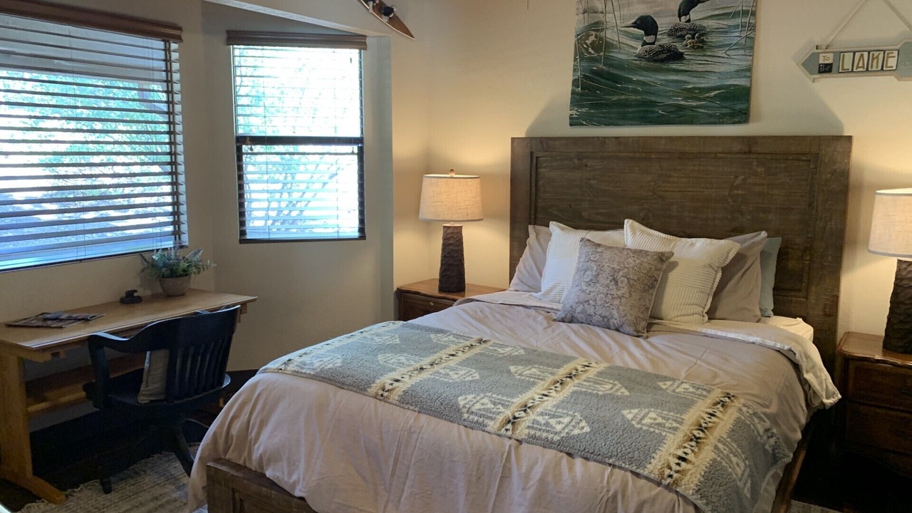 Photo of Bedroom in Upper Moonridge