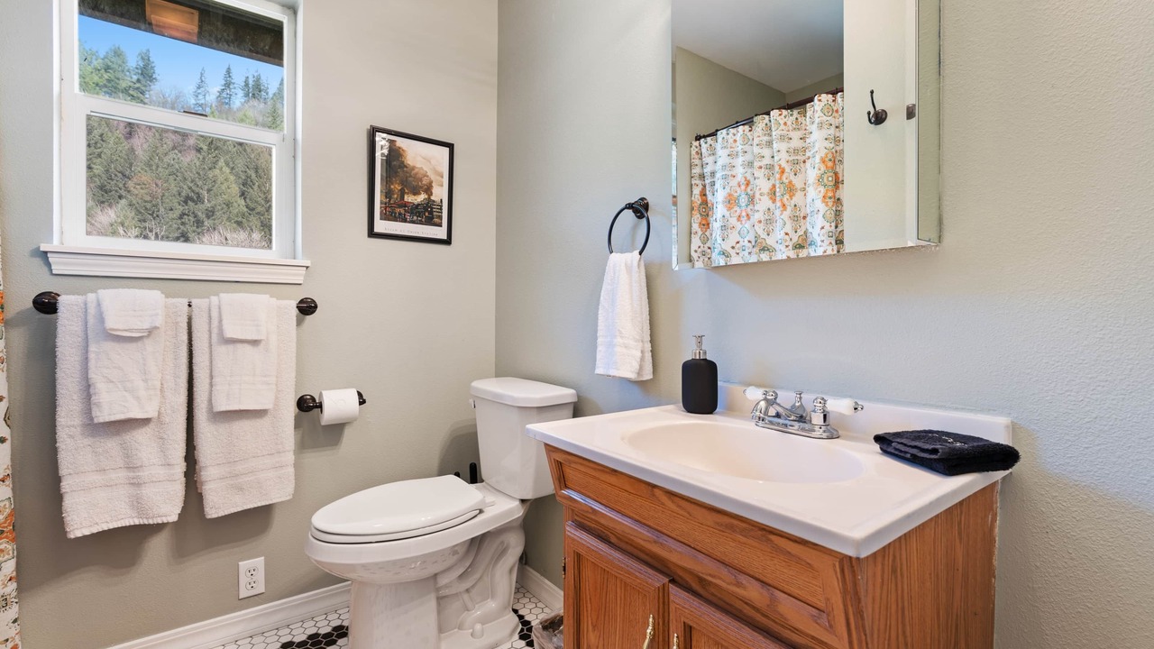 Photo of Bathroom in Yacolt