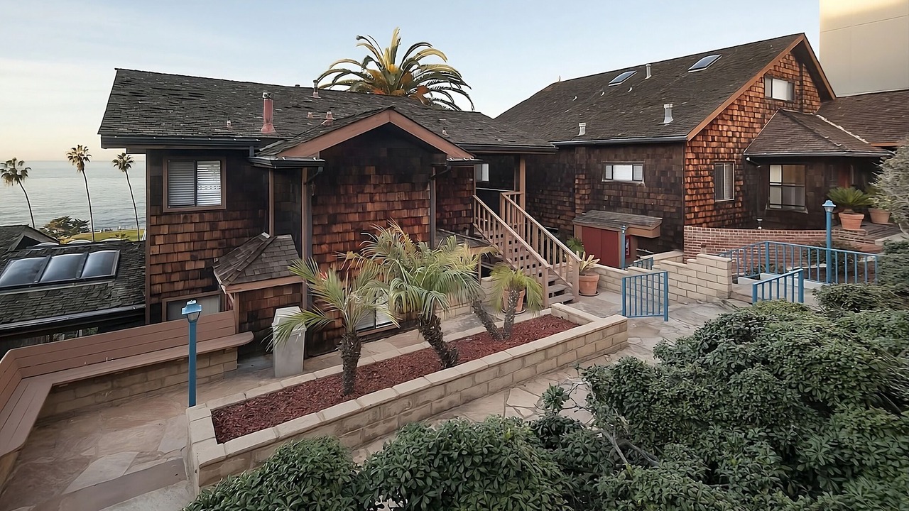 Photo of Others in Village of La Jolla
