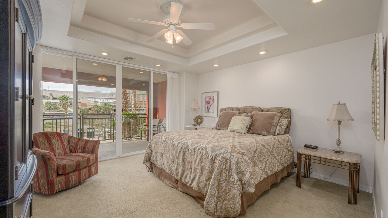 Photo of Bedroom in Bullhead City