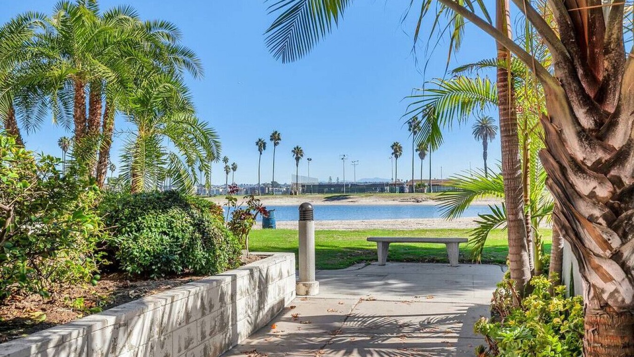 Photo of Others in Mission Beach