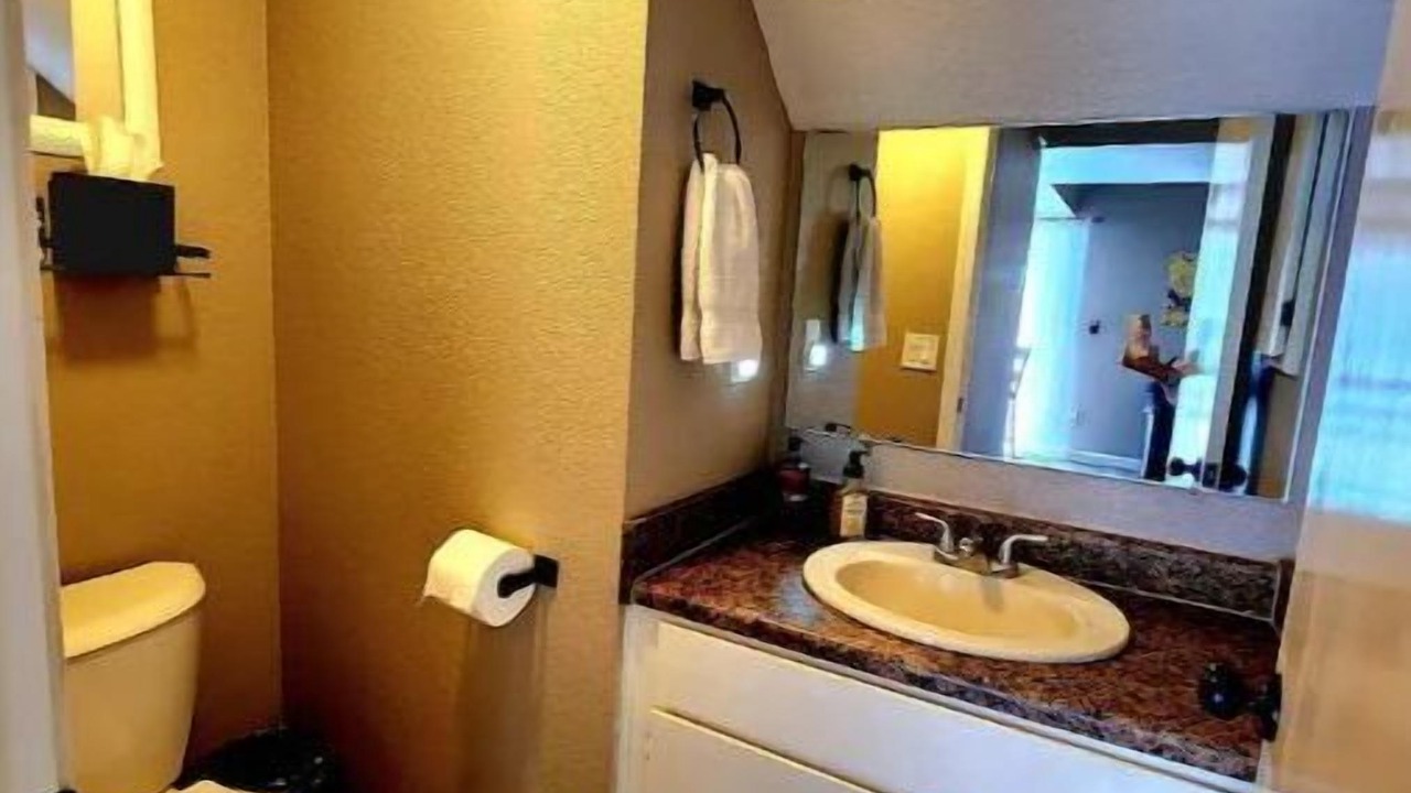 Photo of Bathroom in Flagstaff