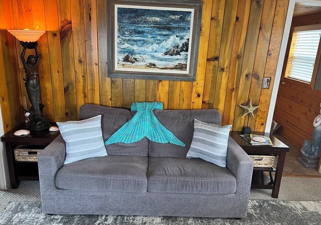 Photo of Livingroom in Newport